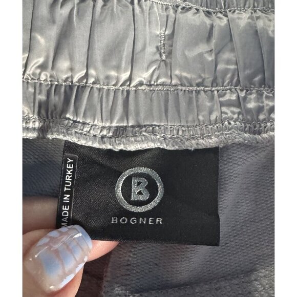 Bogner Women's Sz M (US 8) Christy Gray Pleated Lightweight Stretch Pants - Picture 4 of 9